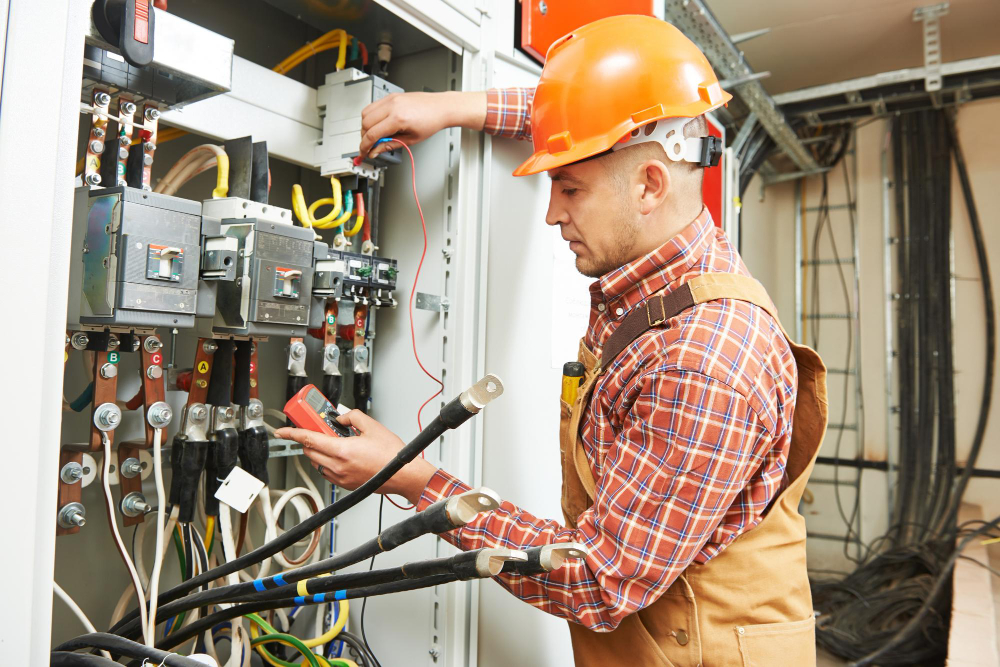 9 Essential Tips For Finding A Reliable Local Electrician