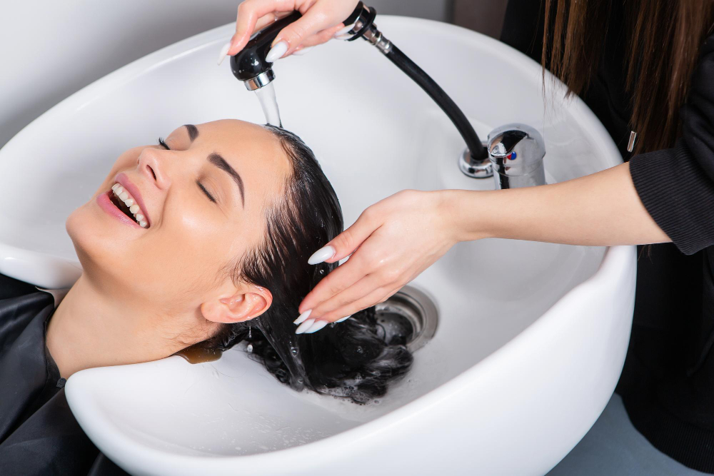 What To Expect From Hair Salon Services: A Guide